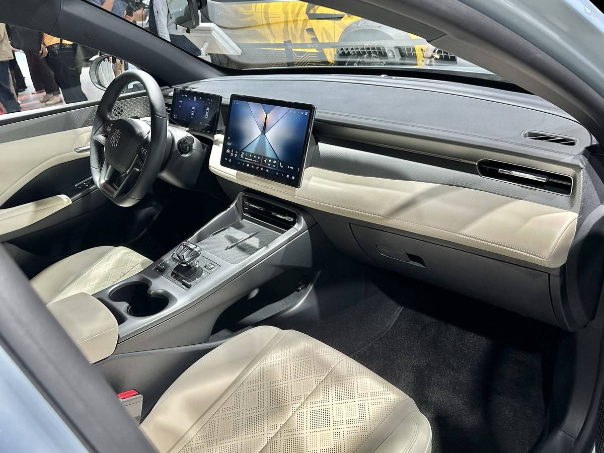 2022 BYD Qin PLUS DM-i 缩略图 3